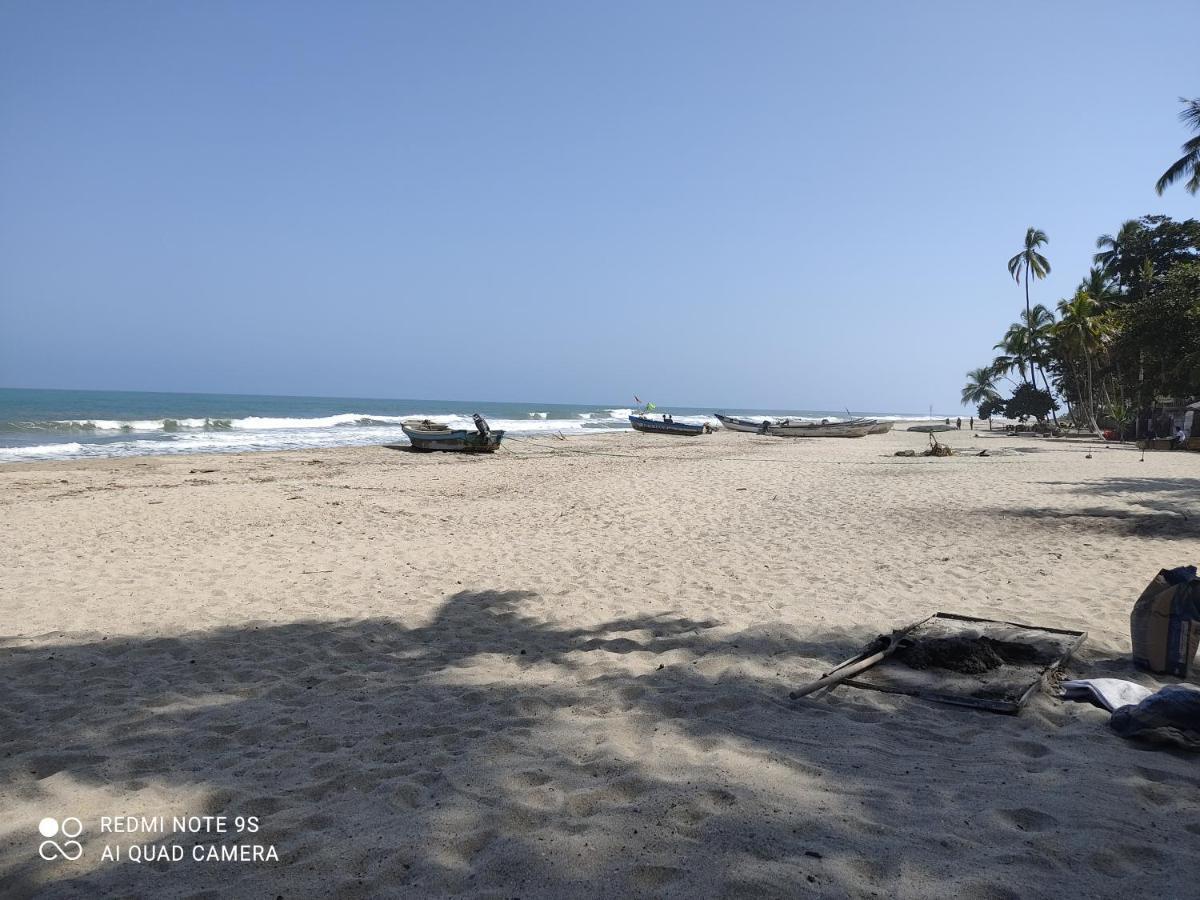 Hostal Estrellas Del Tayrona Playa Mendihuaca Guachaca Eksteriør billede